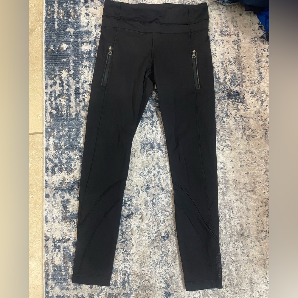 Lululemon leggings size 4
